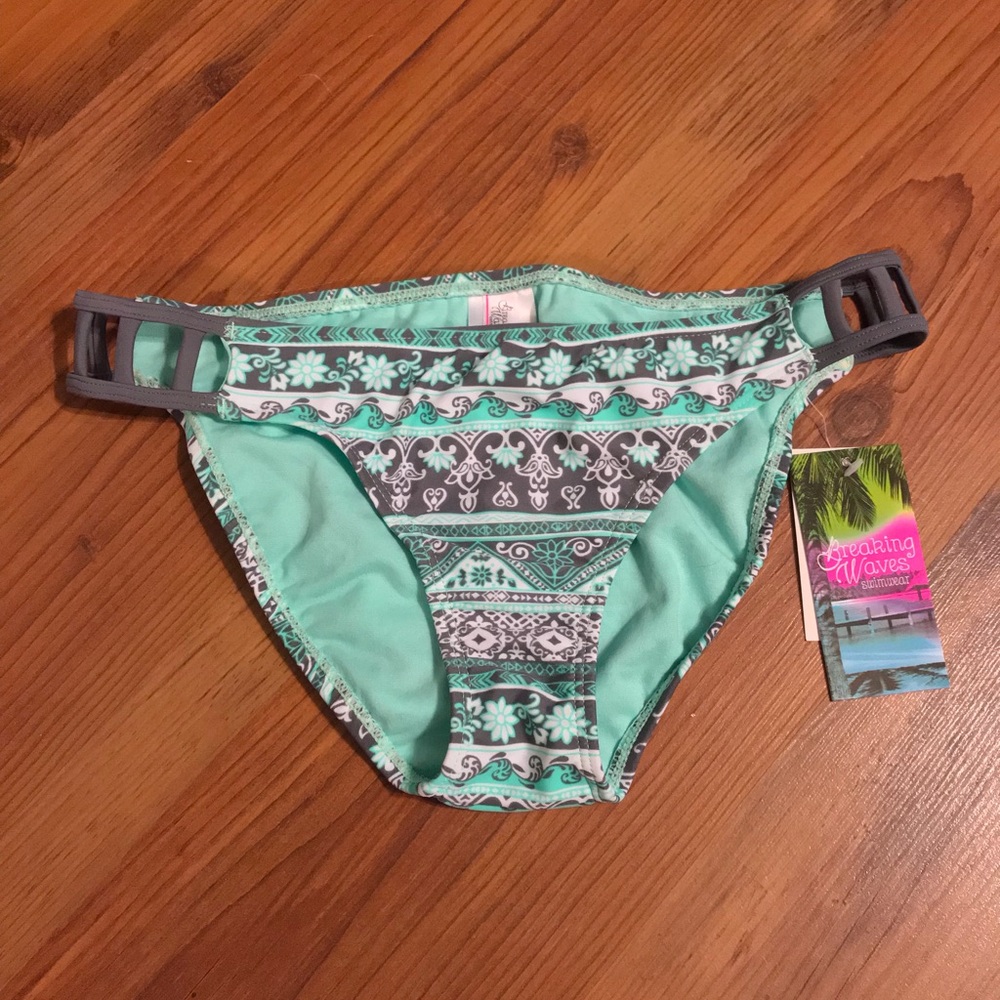 NWT Breaking Waves Bikini Bottoms